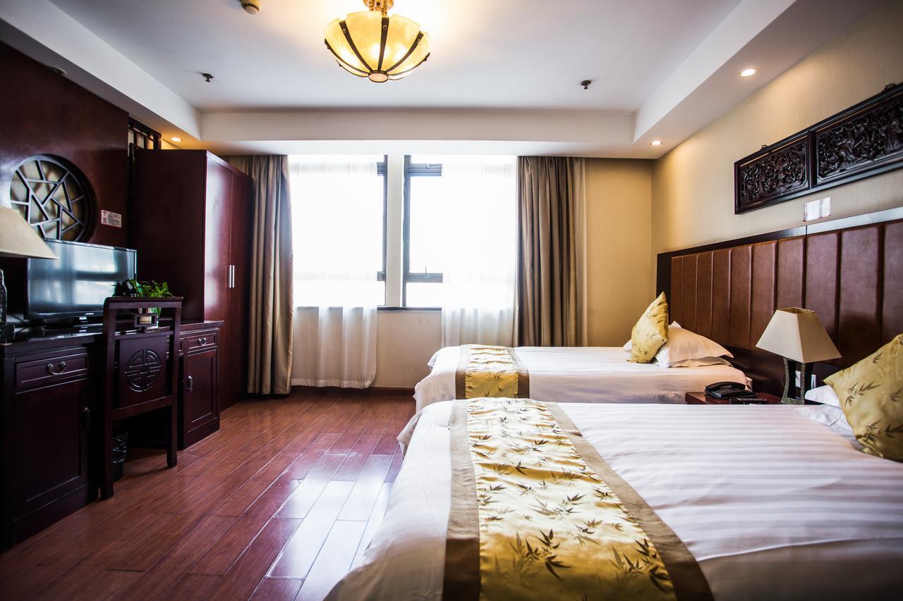 Royal Court Hotel Shanghai Esterno foto